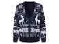 Un pull bleu marine en tricot à motif de rennes et de flocons de neige.