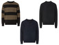 Trois pulls : un rayé, un noir et un bleu marine.