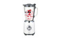 Un blender SilverCrest blanc avec des baies et du yaourt