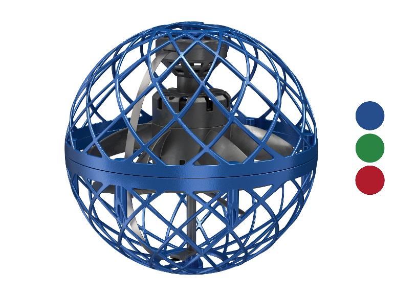Un drone bleu avec une cage sur un fond blanc.
