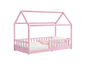Un lit en bois rose avec un cadre en forme de maison et des barreaux.