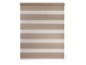 Store enrouleur beige à rayures avec cordon de tirage.