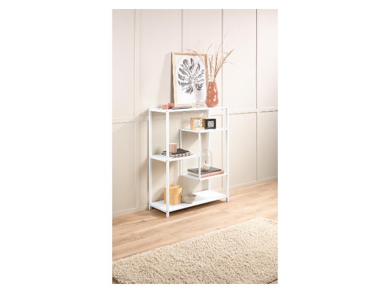 Une étagère métallique blanche avec des objets décoratifs.