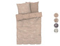 Une housse de couette beige avec un motif floral blanc