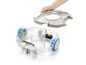 Un robot aspirateur avec un filtre amovible.