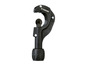 Un coupe-tube noir Parkside pour couper les tubes.