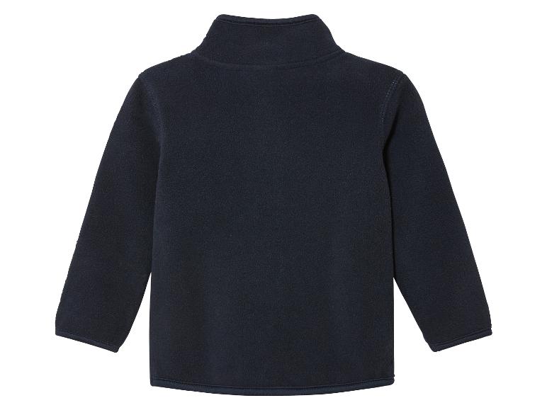 Une veste polaire bleu marine pour enfant.