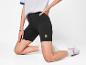 Short cycliste noir Lidl et t-shirt blanc.