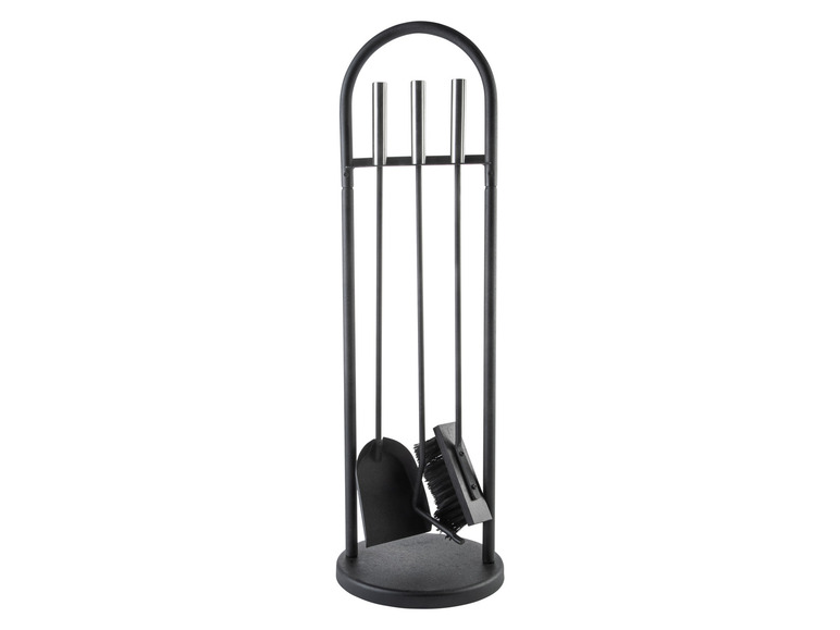Un ensemble d'accessoires de cheminée noir avec une pelle, une brosse et un tisonnier.