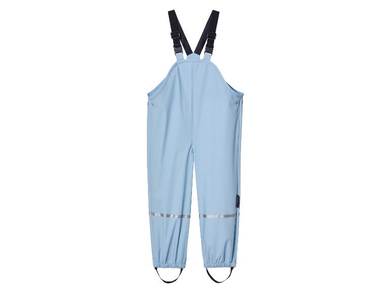 Un pantalon de pluie bleu clair avec des bretelles