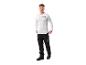Homme en t-shirt blanc à manches longues et pantalon de travail noir