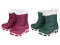 Deux paires de bottes d'hiver pour enfants en rose et vert.