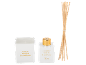 Bougie parfumée blanche et diffuseur avec le texte « Vanilla Snowflake » et 50 ml.