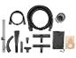 Ensemble d'accessoires pour aspirateur, comprenant tuyaux, tubes, brosses, filtres et sacs.