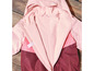 Une veste d'hiver rose avec une capuche, ouverte pour montrer la doublure.