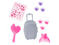 Une brosse à cheveux rose, une valise grise, des autocollants et des pinces à cheveux en forme de couronne.