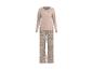 Ensemble de pyjama femme à manches longues beige avec motif floral et texte « Stay Cozy ».