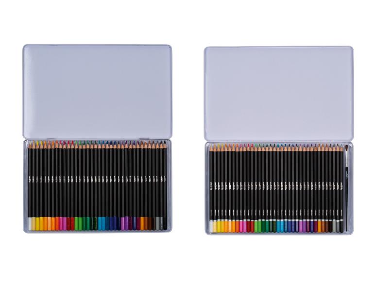 Deux étuis de crayons aquarelle Celando avec 24 crayons.