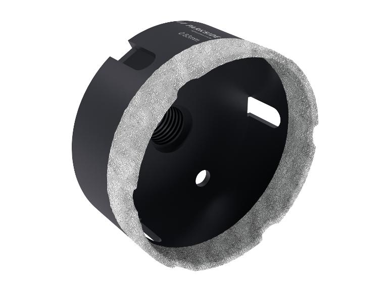 Un foret diamanté Parkside de 83 mm de diamètre.