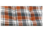 Un coussin à carreaux orange, blanc et gris.