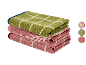 Pile de trois serviettes à motifs verts et roses, avec des échantillons de leurs designs.