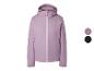 Veste d'hiver à capuche pour femme en lavande, également disponible en noir.