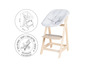 Une chaise haute en bois avec un revêtement matelassé gris.