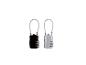 Deux cadenas à combinaison, noir et argent, avec câble de sécurité.
