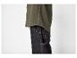 Chemise homme vert olive et pantalon en jean noir