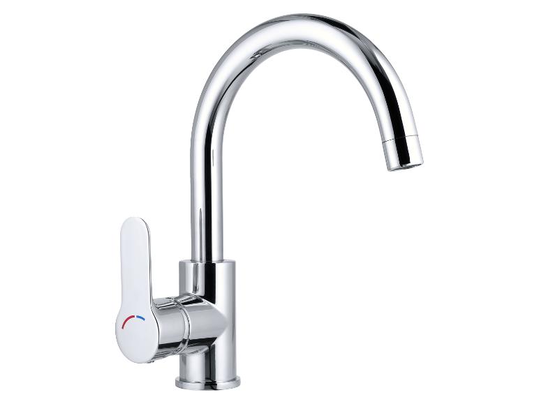 Robinet de cuisine chromé moderne avec levier et indicateur eau chaude/froide.