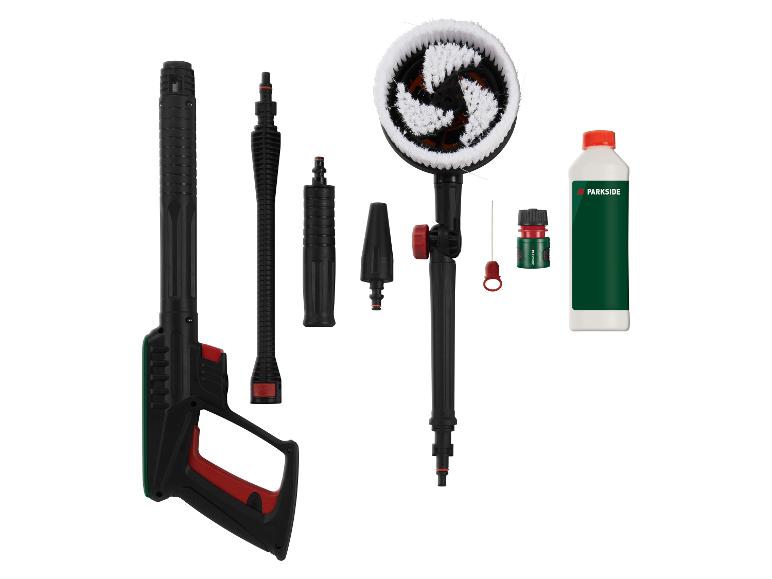 Kit de nettoyage Parkside pour nettoyeur haute pression avec brosse rotative et accessoires.
