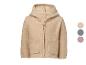 Veste polaire beige à capuche avec poches, disponible en trois couleurs.
