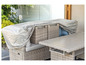 Meubles de jardin en rotin avec une housse de protection