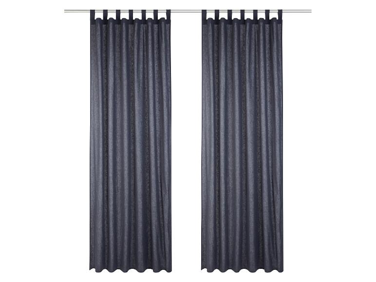 Deux rideaux occultants gris foncé, style minimaliste.