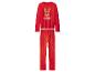 Pyjama de Noël rouge avec un graphique de renne sur le haut et un motif de rennes sur le pantalon.