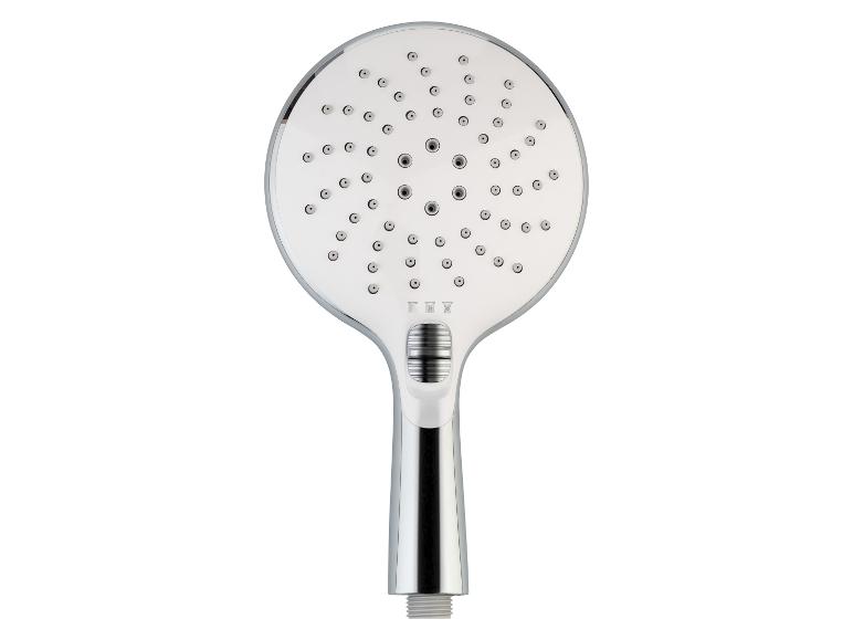 Pomme de douche chromée avec plusieurs modes de jet.