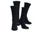 Des chaussettes noires de Scholl.