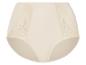 Culotte beige avec dentelle.