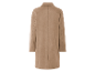 Manteau beige vu de dos.