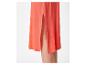 Robe corail à fente, style estival.
