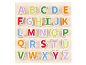 Puzzle en bois avec des lettres colorées de l'alphabet.