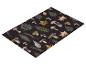 Tapis noir avec motif de champignons, fougères et feuilles d'automne.