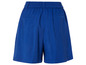 Short bleu avec taille élastique.