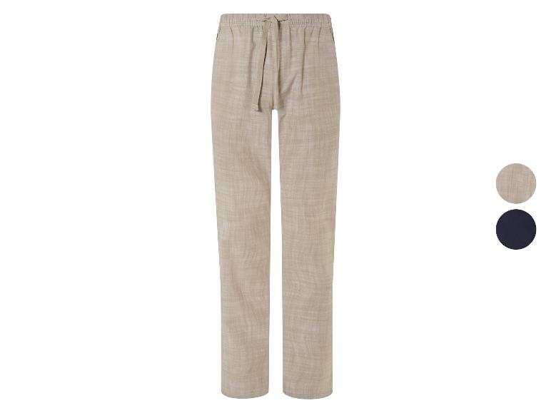 Pantalon beige avec taille élastique.