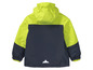 Une veste d'hiver bleu foncé avec des accents jaunes.