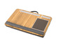 Une table pour ordinateur portable en bois avec un coussin et un tapis de souris.