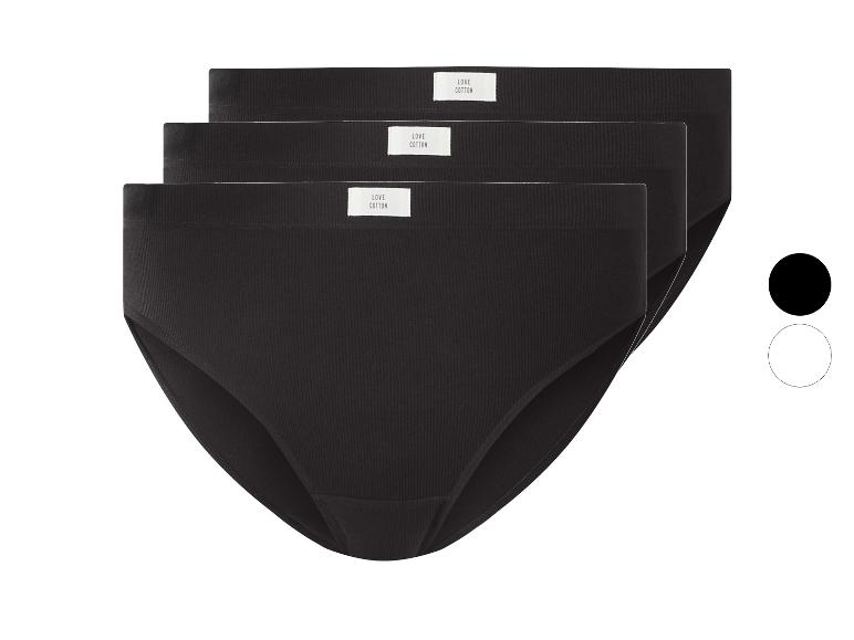 Trois culottes en coton côtelé noir avec étiquettes 'LOVE COTTON'.