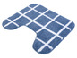 Un tapis de bain bleu avec un motif à carreaux blancs.