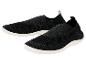 Chaussures de sport slip-on noires en maille avec semelles blanches