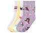 Cinq paires de chaussettes pour enfants avec des motifs de licorne et des rayures.